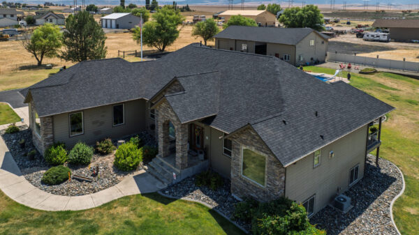 Completed roof replacement project by Russell Quality Roofing in the Inland Northwest, Lewiston/Spokane area.